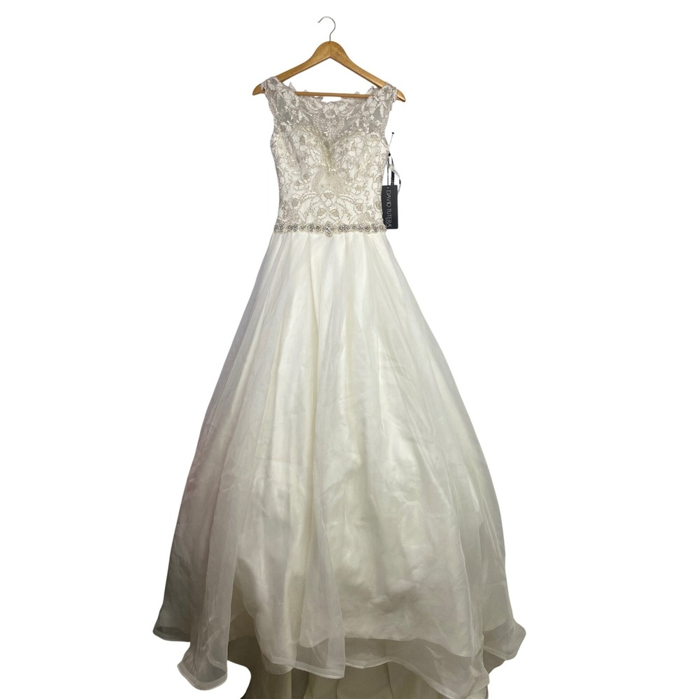 David‎ Tutera Wedding Dress Ivory Lace Beaded Ball Gown Size 0
